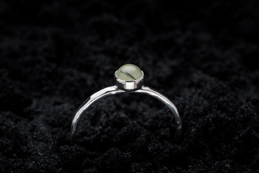 Prehnite Spell Ring - Silver